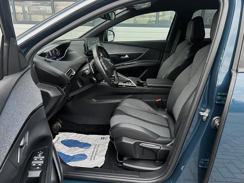 Occasion Peugeot 3008 Allure 132 PK (97 kW) 2023 Blauw SUV