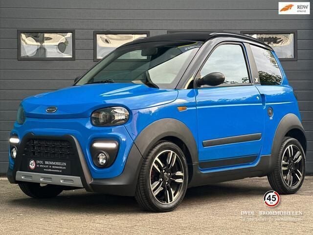Blauw Gebruikt 2021 Microcar M.Go Hatchback | € 14.950 (Iets duurder) - Afbeelding 1/4