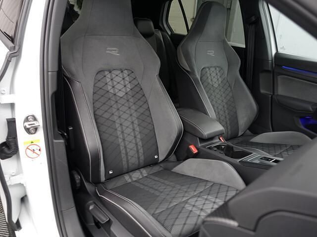 Occasion VW Golf VIII Select 150 PK (110 kW) 2020 Wit Hatchback