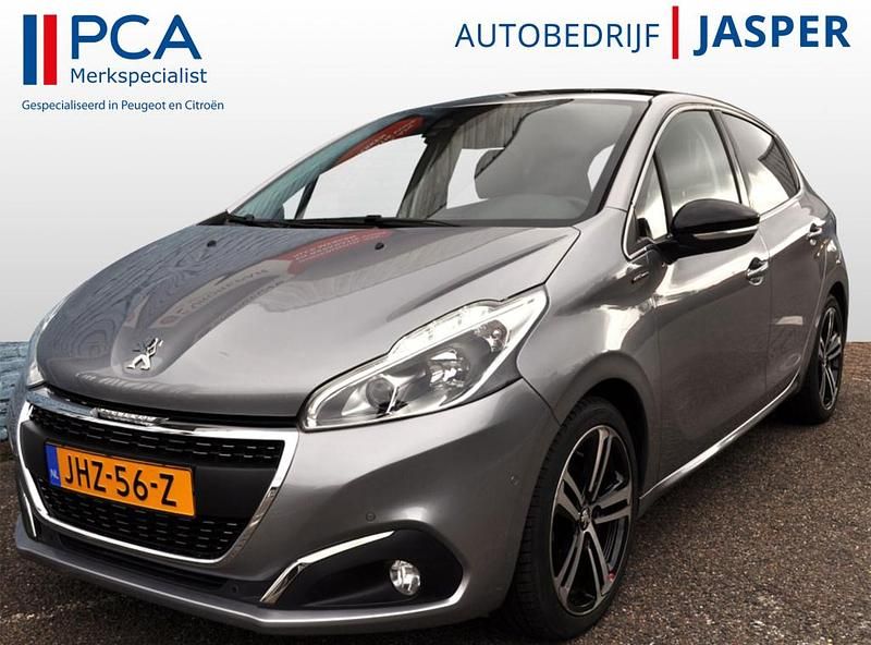 Grijs Gebruikt 2019 Peugeot 208 GT Hatchback | € 12.950 (Duur) - Afbeelding 1/4