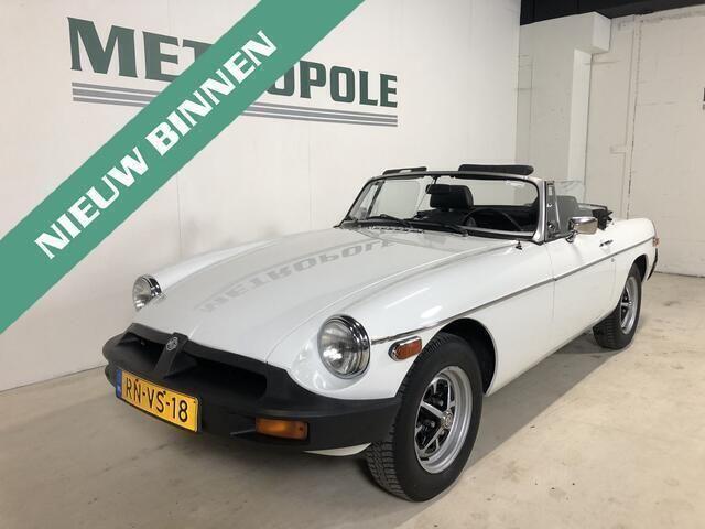Wit Gebruikt 1977 MG B | € 11.800 - Afbeelding 1/4