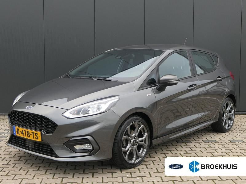 Grijs Occasion 2020 Ford Fiesta ST-Line Hatchback | € 14.940 (Eerlijke prijs) - Afbeelding 1/4