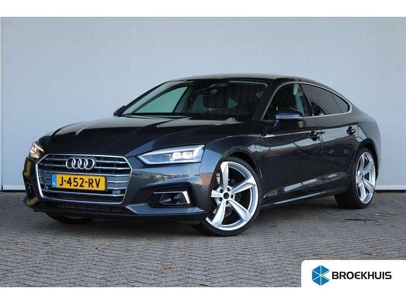 Grijs Gebruikt 2020 Audi A5 Sportback Sport Hatchback | € 28.400 (Goede deal) - Afbeelding 1/4