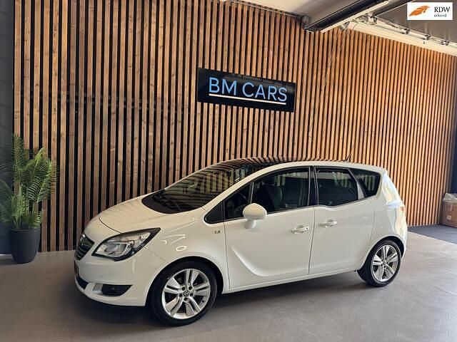 Wit Gebruikt 2015 Opel Meriva Cosmo MPV | € 6.795 (Goede deal) - Afbeelding 1/4
