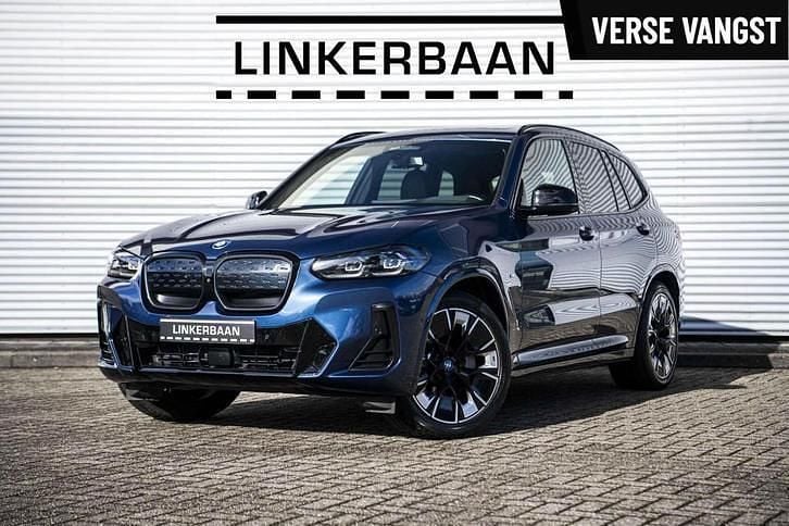 Blauw Gebruikt 2022 BMW iX3 Executive SUV | € 41.895 (Eerlijke prijs) - Afbeelding 1/1