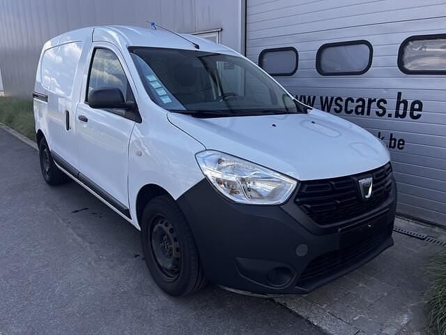 Wit Gebruikt 2017 Dacia Dokker Van | € 5.750 (Super prijs) - Afbeelding 1/4