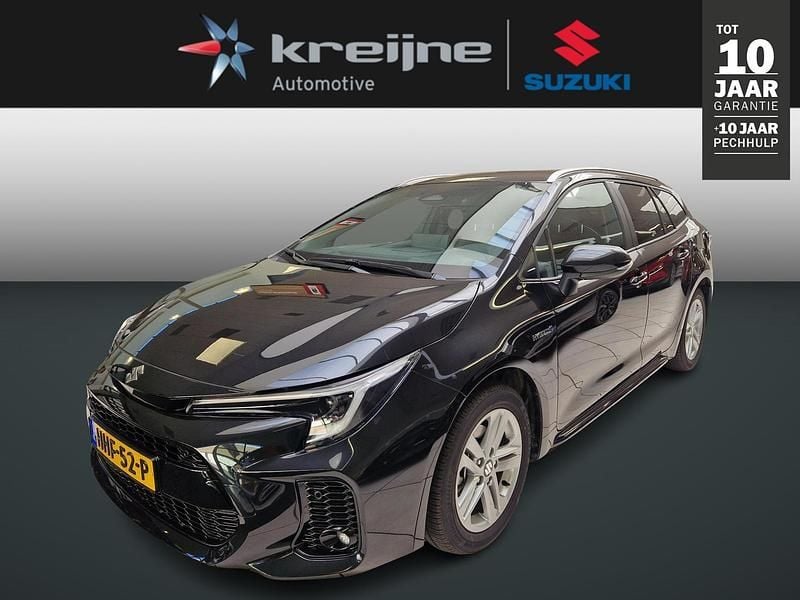 Zwart Occasion 2025 Suzuki Swace Style Stationwagen | € 32.925 (Iets duurder) - Afbeelding 1/4