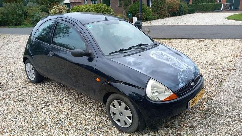 Zwart Gebruikt 2007 Ford Ka Futura Hatchback | € 500 (Goede deal) - Afbeelding 1/4