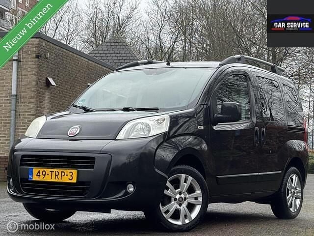 Occasion Fiat Qubo Trekking 74 PK (54 kW) 2012 Zwart MPV