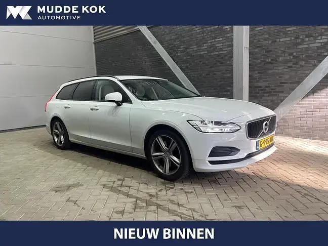 Wit Gebruikt 2018 Volvo V90 Stationwagen | € 24.700 (Goede deal) - Afbeelding 1/4