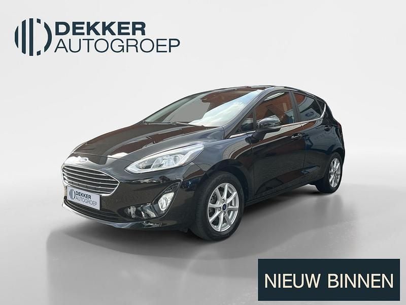 Zwart Gebruikt 2021 Ford Fiesta Titanium Hatchback | € 13.945 (Goede deal) - Afbeelding 1/4