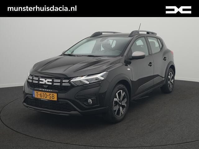 Zwart Gebruikt 2023 Dacia Sandero Stepway Hatchback | € 18.750 (Iets duurder) - Afbeelding 1/4