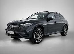Donker grafietgrijs metallic Nieuw 2025 Mercedes GLC300 Sport Edition SUV | € 91.144 - Afbeelding 1/4
