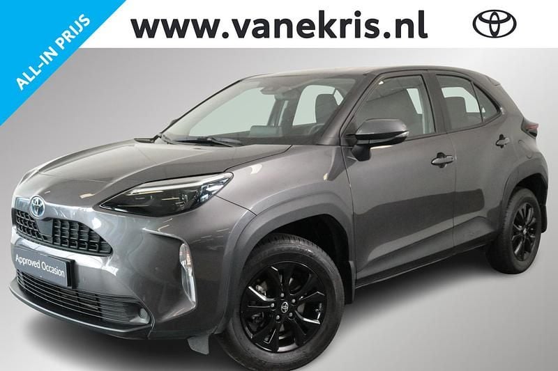 Grijs Gebruikt 2022 Toyota Yaris Cross Active SUV | € 25.744 (Goede deal) - Afbeelding 1/4