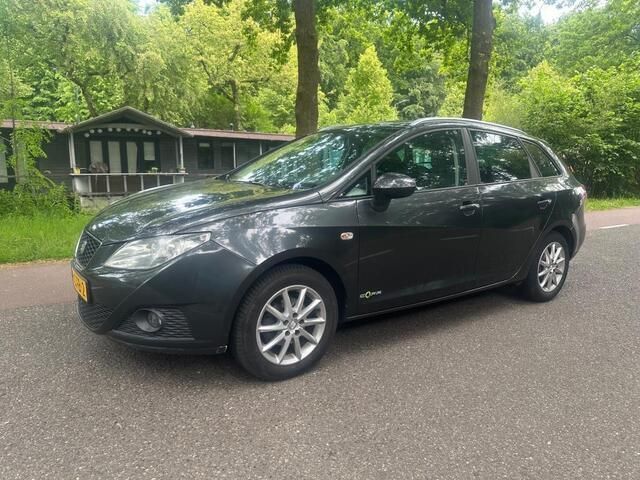 Grijs Gebruikt 2011 Seat Ibiza ST Copa Stationwagen | € 2.250 (Goede deal) - Afbeelding 1/4