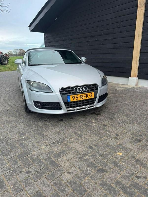 Grijs Gebruikt 2007 Audi TT Roadster Cabriolet | € 9.750 (Super prijs) - Afbeelding 1/4