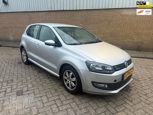 Grijs Occasion 2012 VW Polo Hatchback | € 2.499 (Super prijs) - Afbeelding 1/4