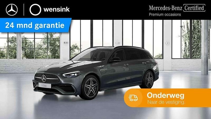 Grijs Gebruikt 2023 Mercedes C300e AMG line Stationwagen | € 44.850 (Eerlijke prijs) - Afbeelding 1/4