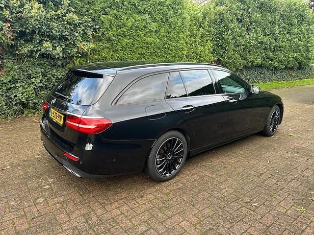 Occasion Mercedes E220 Premium Plus 195 PK (143 kW) 2018 Zwart Stationwagen