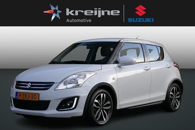 Wit Gebruikt 2015 Suzuki Swift Style Hatchback | € 9.425 (Eerlijke prijs) - Afbeelding 1/4