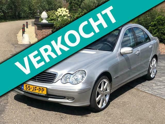 Grijs Gebruikt 2002 Mercedes C200 Elegance Sedan | € 2.995 (Iets duurder) - Afbeelding 1/4