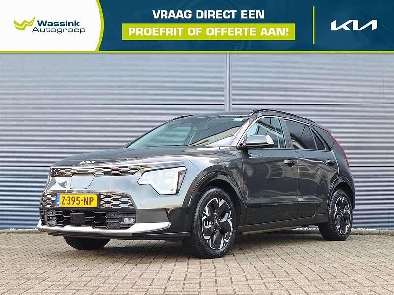Grijs Gebruikt 2024 Kia e-Niro Advance SUV | € 32.900 (Super prijs) - Afbeelding 1/4