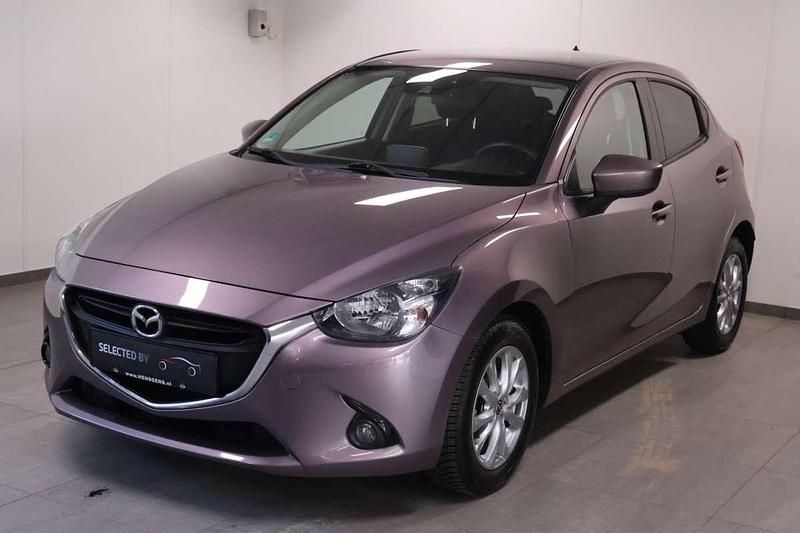 (metallic) Gebruikt 2015 Mazda 2 Hatchback | € 11.949 (Eerlijke prijs) - Afbeelding 1/4