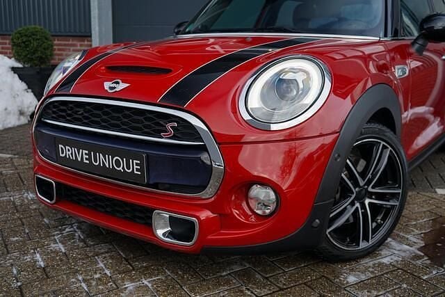 Occasion Mini Cooper Business 170 PK (125 kW) 2015 Rood Hatchback