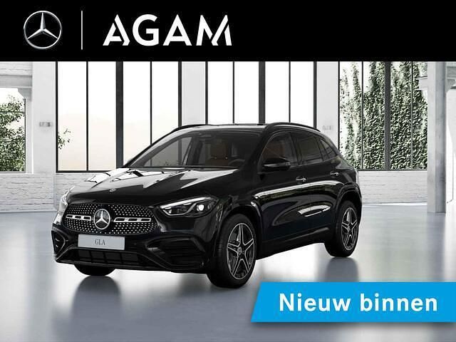 Zwart Nieuw 2025 Mercedes GLA180 Business SUV | € 59.900 (Eerlijke prijs) - Afbeelding 1/4