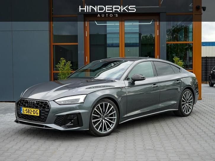 Grijs Gebruikt 2021 Audi A5 Sportback S-Line Hatchback | € 34.495 (Iets duurder) - Afbeelding 1/4
