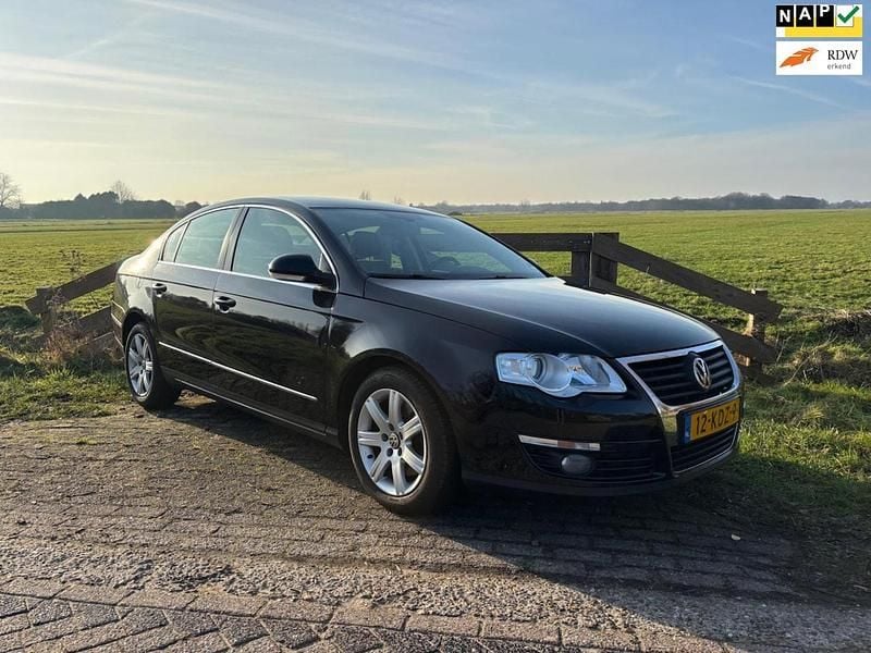 Occasion VW Passat Comfortline 122 PK (89 kW) 2009 Zwart Sedan