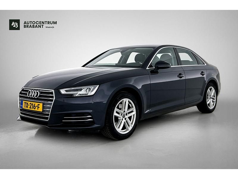 Blauw Occasion 2018 Audi A4 Sport Sedan | € 19.495 (Goede deal) - Afbeelding 1/4