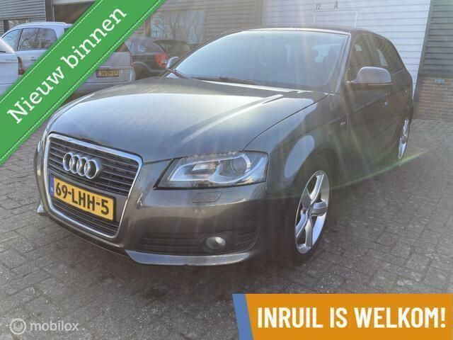 Grijs Gebruikt 2010 Audi A3 Sportback Ambition Hatchback | € 6.750 (Eerlijke prijs) - Afbeelding 1/4