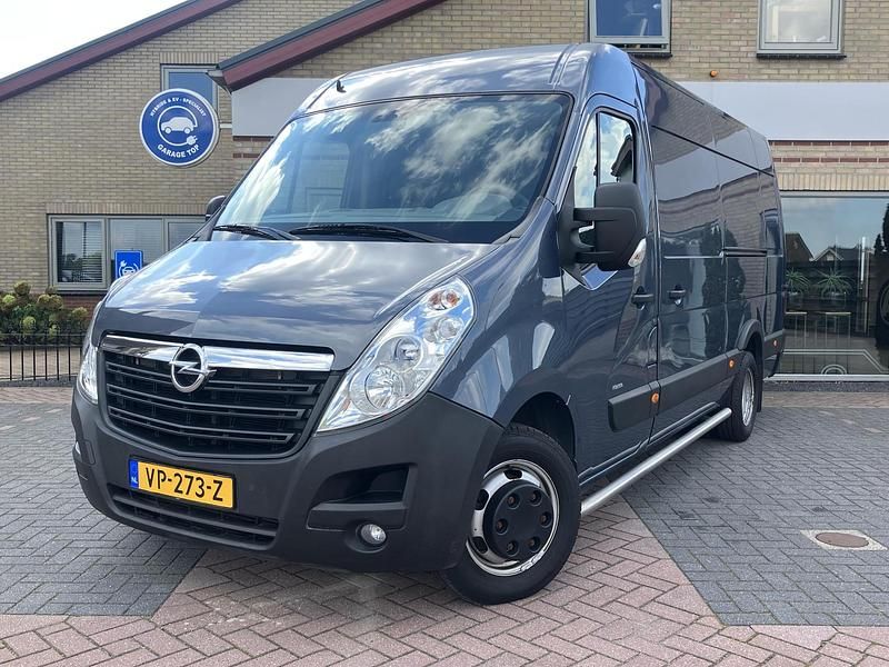Blauw Gebruikt 2015 Opel Movano Van | € 14.570 (Iets duurder) - Afbeelding 1/4