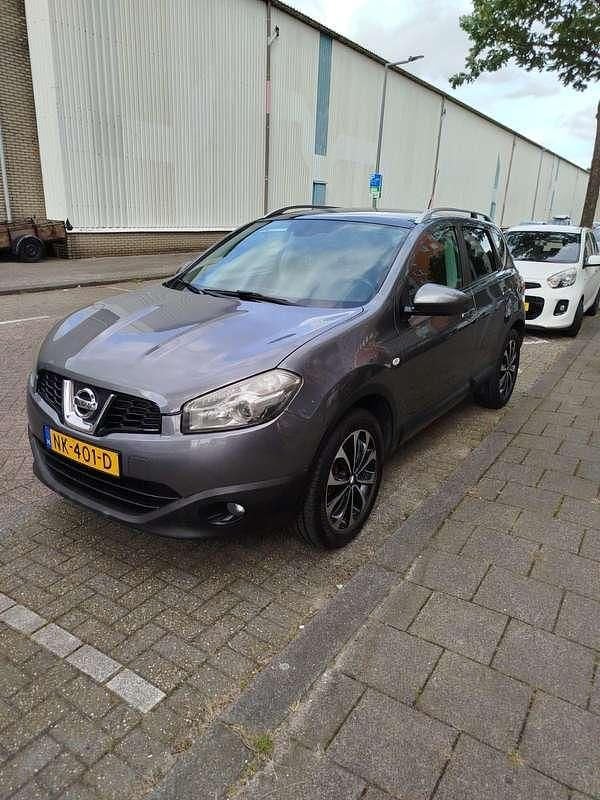 Grijs Gebruikt 2011 Nissan Qashqai SUV | € 7.999 (Eerlijke prijs) - Afbeelding 1/4