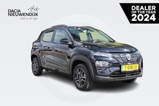 Astraal zwart gnq Gebruikt 2023 Dacia Spring Comfort Plus Hatchback | € 11.995 (Eerlijke prijs) - Afbeelding 1/4