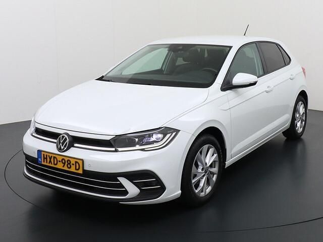 Wit Gebruikt 2023 VW Polo Highline Hatchback | € 20.995 (Eerlijke prijs) - Afbeelding 1/4