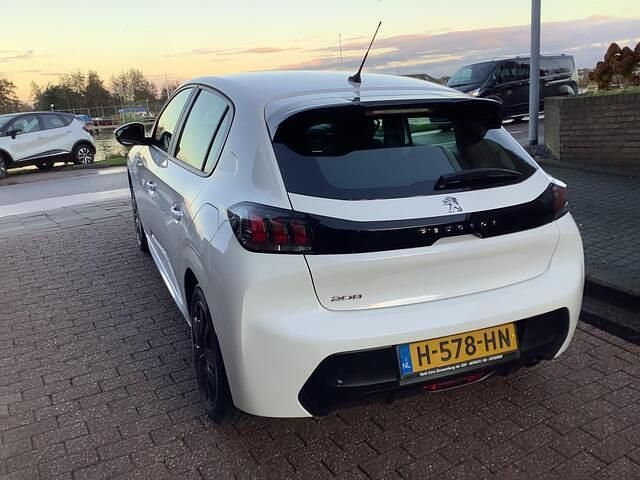 Occasion Peugeot 208 Active 101 PK (74 kW) 2020 Wit Hatchback