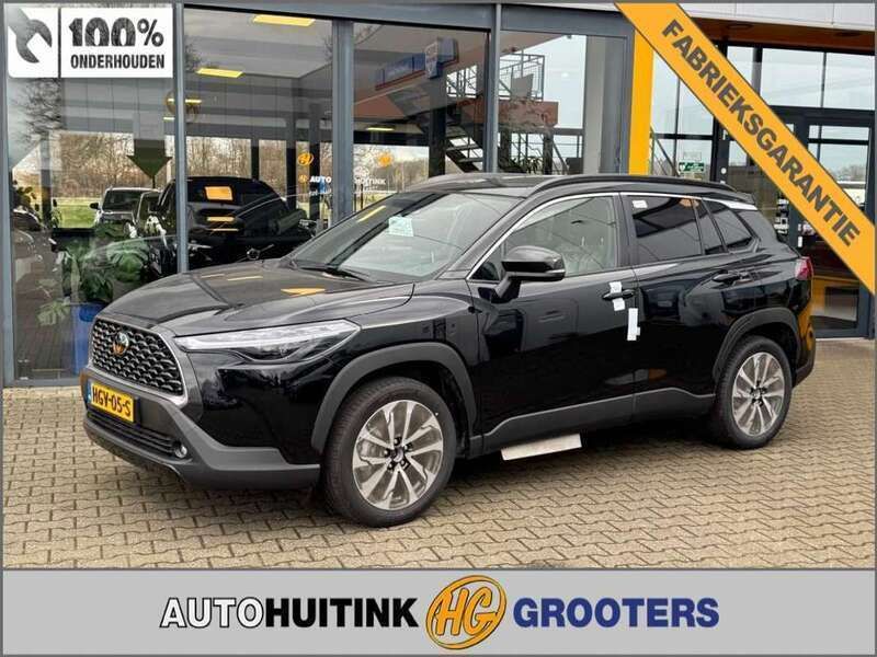 Zwart, metallic lak Gebruikt 2024 Toyota Corolla Cross Executive SUV | € 38.950 (Goede deal) - Afbeelding 1/4
