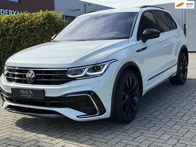 Wit Gebruikt 2023 VW Tiguan SUV | € 42.900 (Goede deal) - Afbeelding 1/4