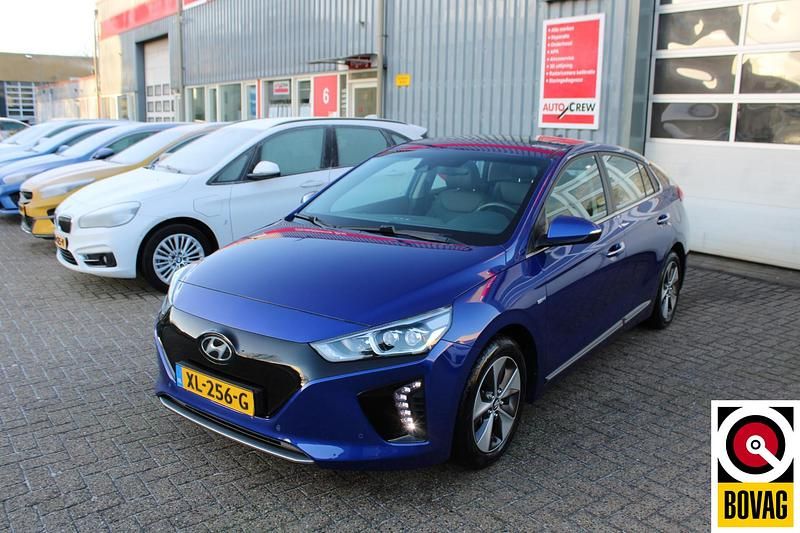 Blauw Gebruikt 2019 Hyundai Ioniq Premium Hatchback | € 13.900 (Eerlijke prijs) - Afbeelding 1/4