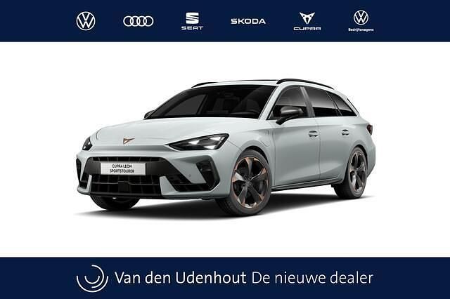 Wit Nieuw 2025 Cupra Leon Stationwagen | € 47.018 (Iets duurder) - Afbeelding 1/4