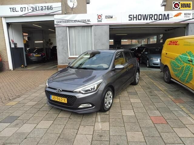 Grijs Gebruikt 2015 Hyundai i20 Hatchback | € 10.000 (Eerlijke prijs) - Afbeelding 1/4