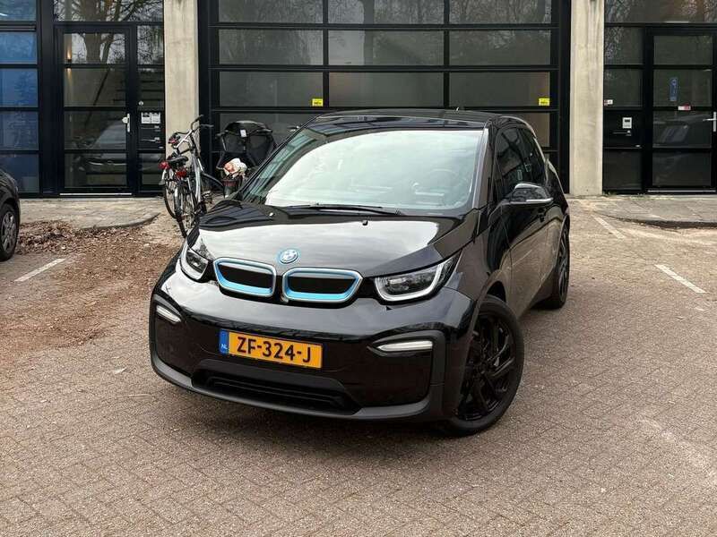 Zwart Gebruikt 2019 BMW i3 Basis Hatchback | € 15.250 (Super prijs) - Afbeelding 1/4