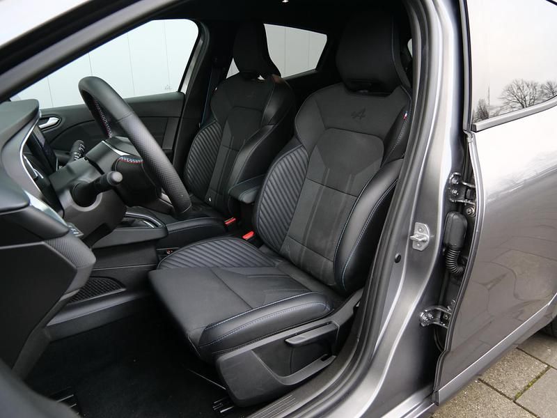 Occasion Renault Clio V Esprit Alpine 146 PK (107 kW) 2025 Grijs (metallic) Hatchback