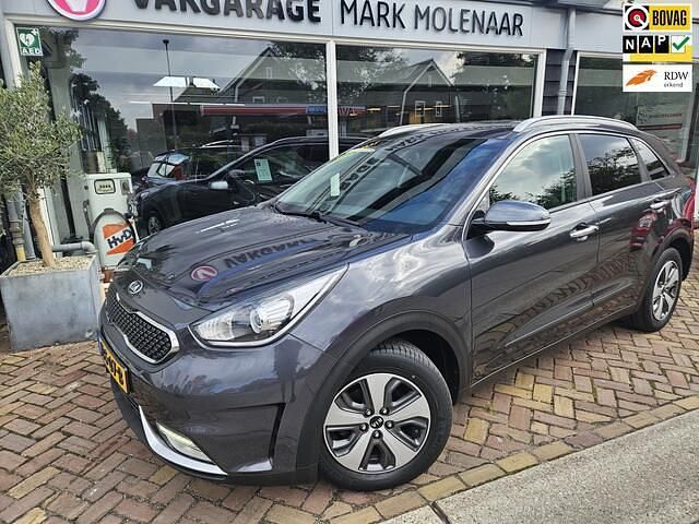 Grijs Gebruikt 2019 Kia Niro Comfort SUV | € 19.750 (Eerlijke prijs) - Afbeelding 1/4