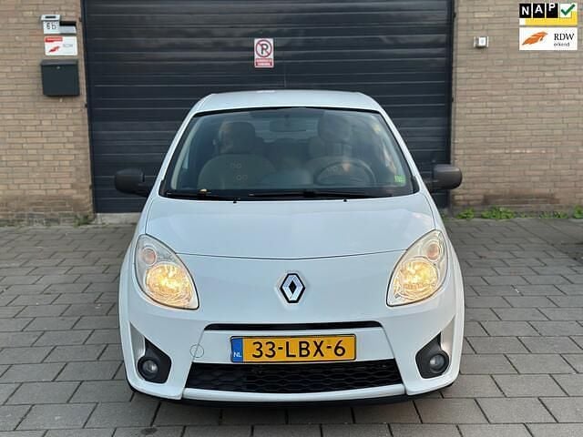 Wit Gebruikt 2010 Renault Twingo Authentique Hatchback | € 1.995 (Goede deal) - Afbeelding 1/4