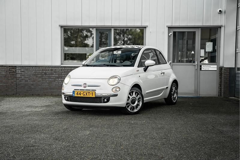 Wit Gebruikt 2008 Fiat 500 Sport Hatchback | € 5.650 (Eerlijke prijs) - Afbeelding 1/4