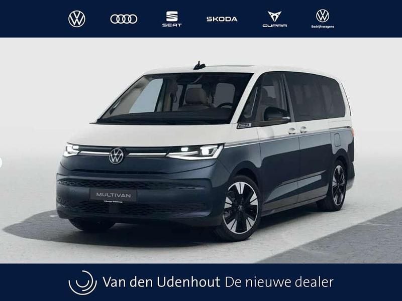 Blauw, metallic lak Nieuw 2025 VW T7 Van | € 84.950 - Afbeelding 1/4