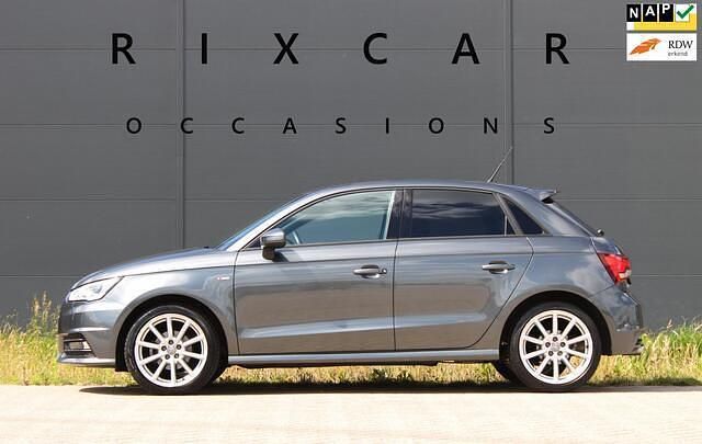 Grijs Gebruikt 2018 Audi A1 Sportback S-Line Hatchback | € 14.940 (Eerlijke prijs) - Afbeelding 1/4